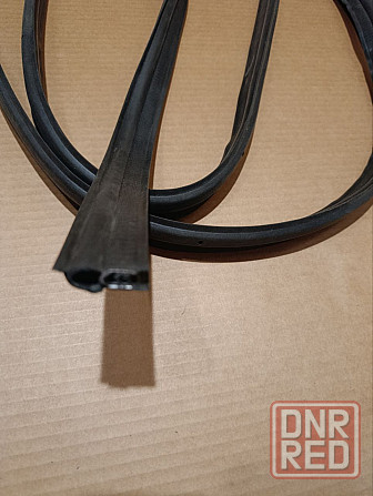 Продам уплотнитель багажника Донецк - изображение 2