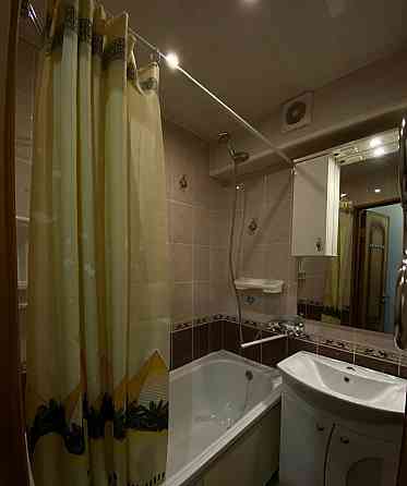 Сдается 1-комнатная квартира в Ворошиловском районе . Библиотека им. Крупской Донецк