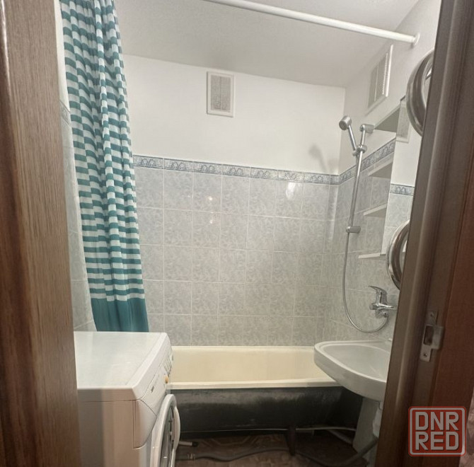 Сдается квартира в ленинском районе Донецк - изображение 2