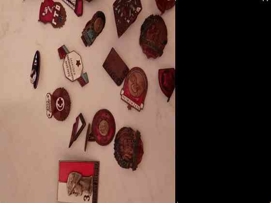 Значки все в тяжолом метале Донецк