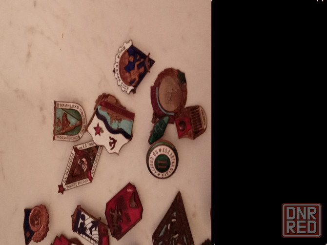 Значки все в тяжолом метале Донецк - изображение 1