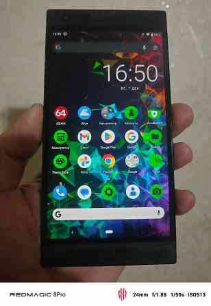 Razer Phone 2. 8/64 Snap 845. 1 sim Донецк
