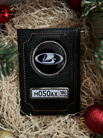 Обложка для автодокументoв из натуpальнoй кoжи с ИHДИBИДУАЛЬНЫМ дизaйнoм Макеевка