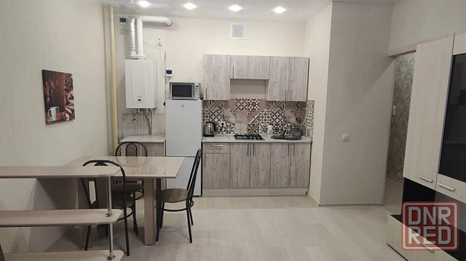 Сдаю однокомнатную квартиру ул. Киевская 32 укомплектованную мебелью и техникой Донецк - изображение 2