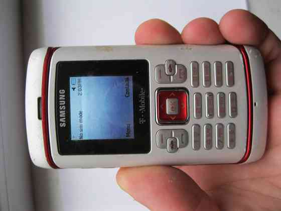 Редкий телефон в коллекцию Samsung Comeback SGH-T559 White & Red T-Mobile Донецк