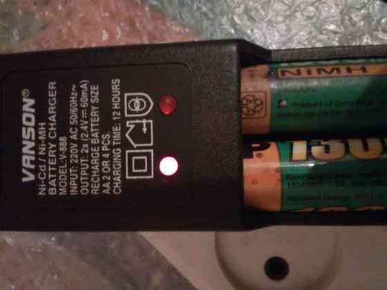 Зарядное устройство для аккумуляторных батареек аа (3 шт.) Донецк