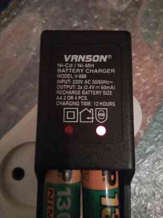 Зарядное устройство для аккумуляторных батареек аа (3 шт.) Донецк