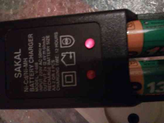 Зарядное устройство для аккумуляторных батареек аа (3 шт.) Донецк