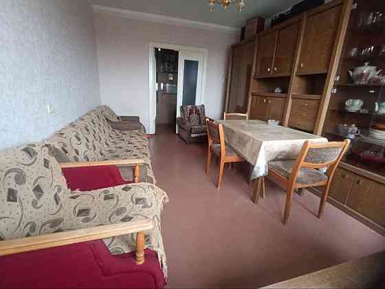 Сдается трехкомнатная квартира,на длительный срок в центре Луганска Луганск