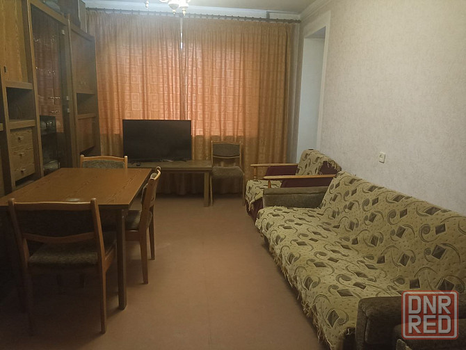 Сдается трехкомнатная квартира,на длительный срок в центре Луганска Луганск - изображение 1