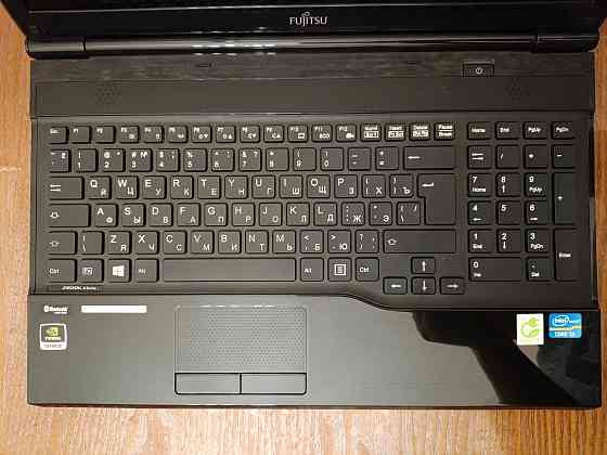 Futjitsu AH532 (i3-3110M, GT 620M, 6Gb DDR3, HDD 250Gb) Макеевка