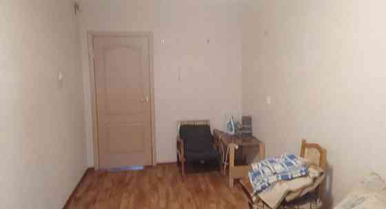 Сдам 2 комнатную квартиру на рынке Бахчиванджи Мариуполь