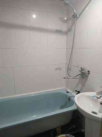 Продам 2 х ком квартиру 6/9, 46 м2.Кировский район. Высоцкого. Донецк