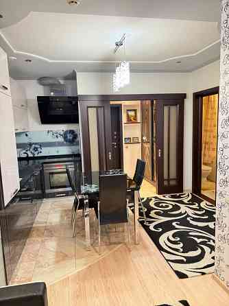 2х ком новострой Шахтерская площадь Донецк