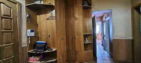 Продам 3х ком. крупногабаритную квартиру на Театральном проспекте Донецк