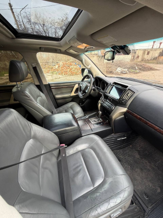 Продам Toyota Land Cruiser 200 Донецк