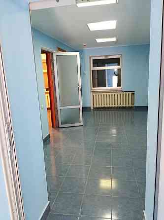 Фасадное помещение 93 м.кв,Ворошиловский р-н,Донецк Донецк