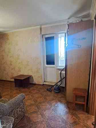 Продам 3 ком. кв., 5/9 эт., 59 м.кв. - Донецк, ул. Петровского, м-н Текстильщик Донецк