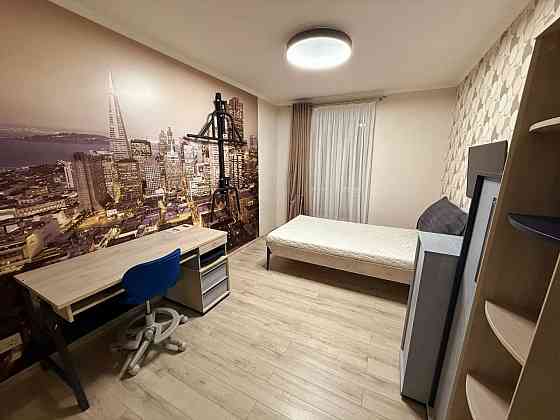 Сдается 3-комнатная квартира в Киевском районе по ул.Университетской, ориентир Изумруд. Донецк