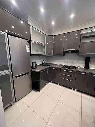 Сдам отличную 2-комнатную квартиру пр-кт 25 лет РКкка Донецк