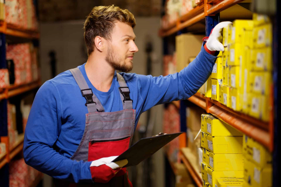 Кладовщик склада готовой продукции Макеевка