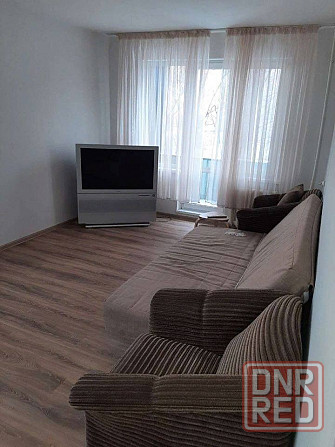 Сдаю двухкомнатную в самом сердце Мариуполя, расположена в области центрального рынка Мариуполь - изображение 1