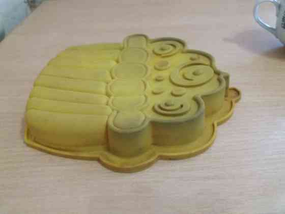 Продам форму силиконовую для выпекания кекса Донецк