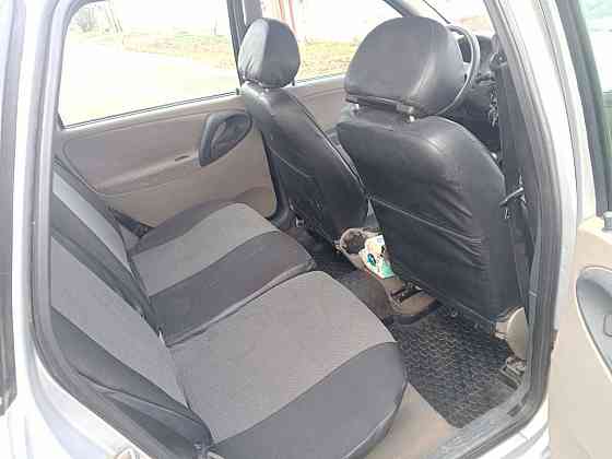 Продам машину Донецк