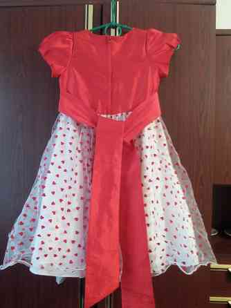 Продам детское платье для девочки 6 лет Донецк