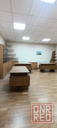 Сдам Офис 350 м² в Калининском районе. Кабинетная система. Мебель. Донецк - изображение 4