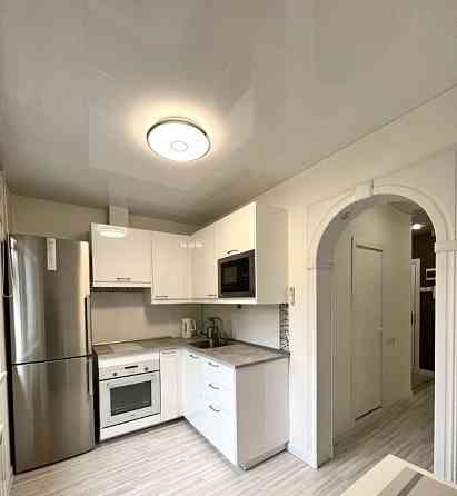 Сдам в аренду светлую однокомнатную квартиру в Калининском районе, по проспекту Ильича. Донецк