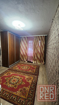 г.Донецк. Сдается 2к.кв. бул.Шахтостроителей 1/9 этаж Донецк - изображение 1