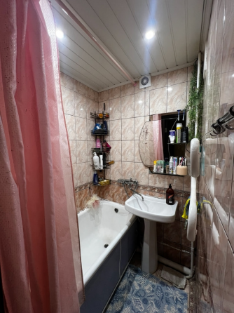 трехкомнатная кв Донецк