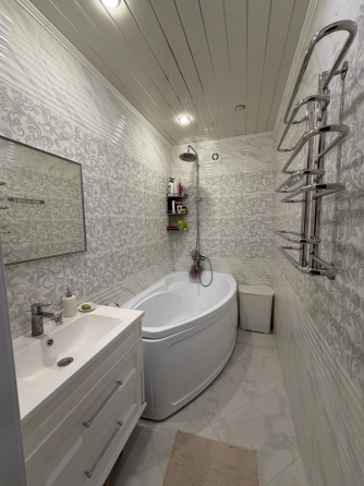 Квартира с дизайнерским ремонтом Донецк