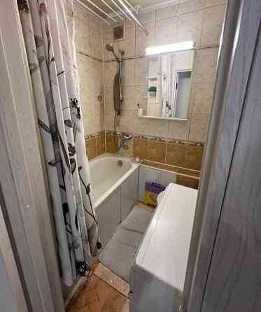 Сдаем светлую 2-комнатную квартиру для семьи. Квартира находится на 6 этаже 9-этажного дома. Донецк