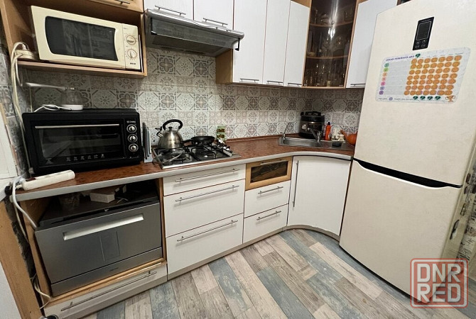 Сдаем светлую 2-комнатную квартиру для семьи. Квартира находится на 6 этаже 9-этажного дома. Донецк - изображение 4