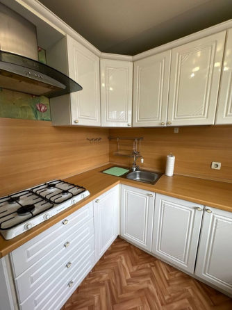 двухкомнатная квартира площадью 53м² на Изумруде Донецк