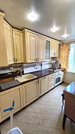 Сдаётся 2-х комнатная квартира Куйбышевский р-н Донецк