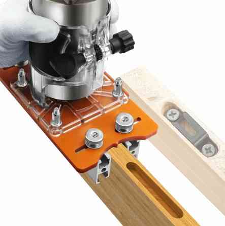 Кондуктор на фрезер для врезки замков, скрытых петель и пазов Донецк