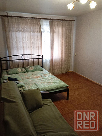 сдам 1-к.кв. посуточно Ленинский р-н Оцкб 3000 рублей Донецк - изображение 1