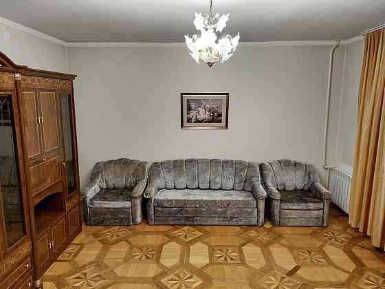 Сдам просторную 3-комнатную квартиру в городе Донецке Донецк