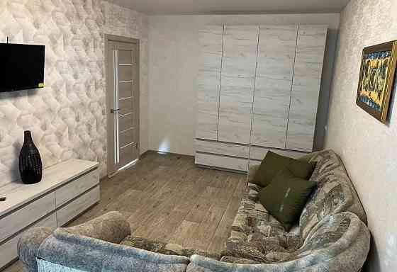 Сдается просторная однокомнатная квартира в Калининском районе. Донецк