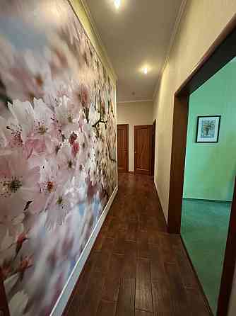 Сдается 3-комнатная квартира в Жк Замковый Донецк