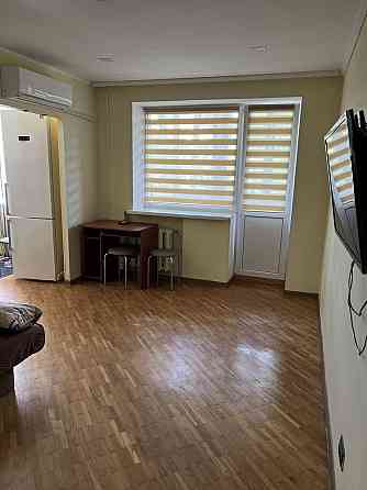 Долгосрочная аренда 1-комнатной квартиры на 2 этаже 9-этажного кирпичного дома Донецк