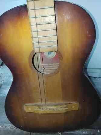 Гитара акустическая под ремонт Донецк