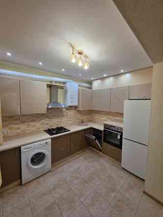 Сдам 4х комнатную квартиру Калининский район Донецк