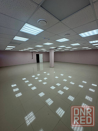 Текстильщик ! Ориентир рынок ! Трафик ! 1 этаж Донецк - изображение 1