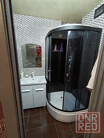 посуточно сдам 1-комнатную квартиру в центре Киевского района Донецк - изображение 2