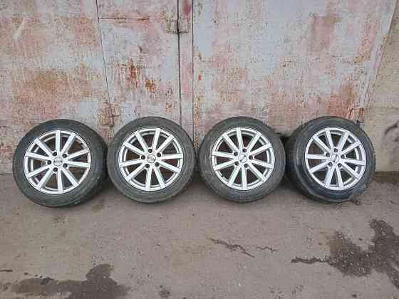 Продаю колёса с зимней резиной р 16 Донецк