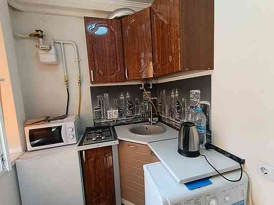 Посуточно сдам 1-комнатную квартиру в центре Киевского района Донецк